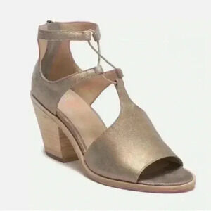 Eileen Fisher Size 7 Lou Gold Sandal Heel Strappy Metallic Peep Toe Stacked Heel